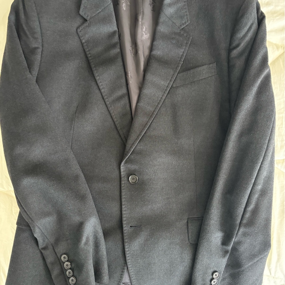 Billy Reid black wool / cashmere suit. Beautiful Suit. Coat is 40R, waist 33